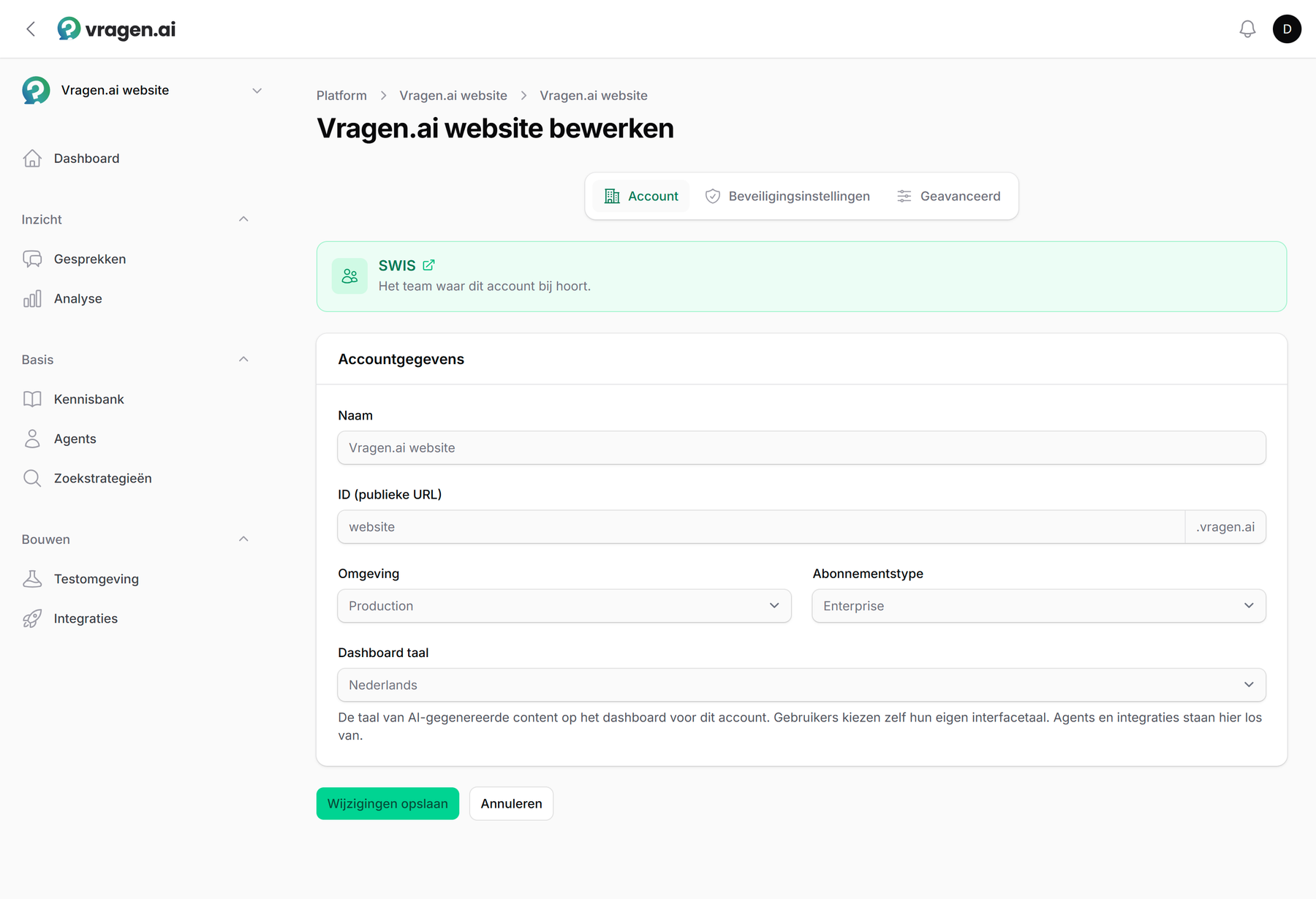 Het tabblad Account van de instellingen: de naam van de omgeving, het publieke adres en de dashboard-taal.