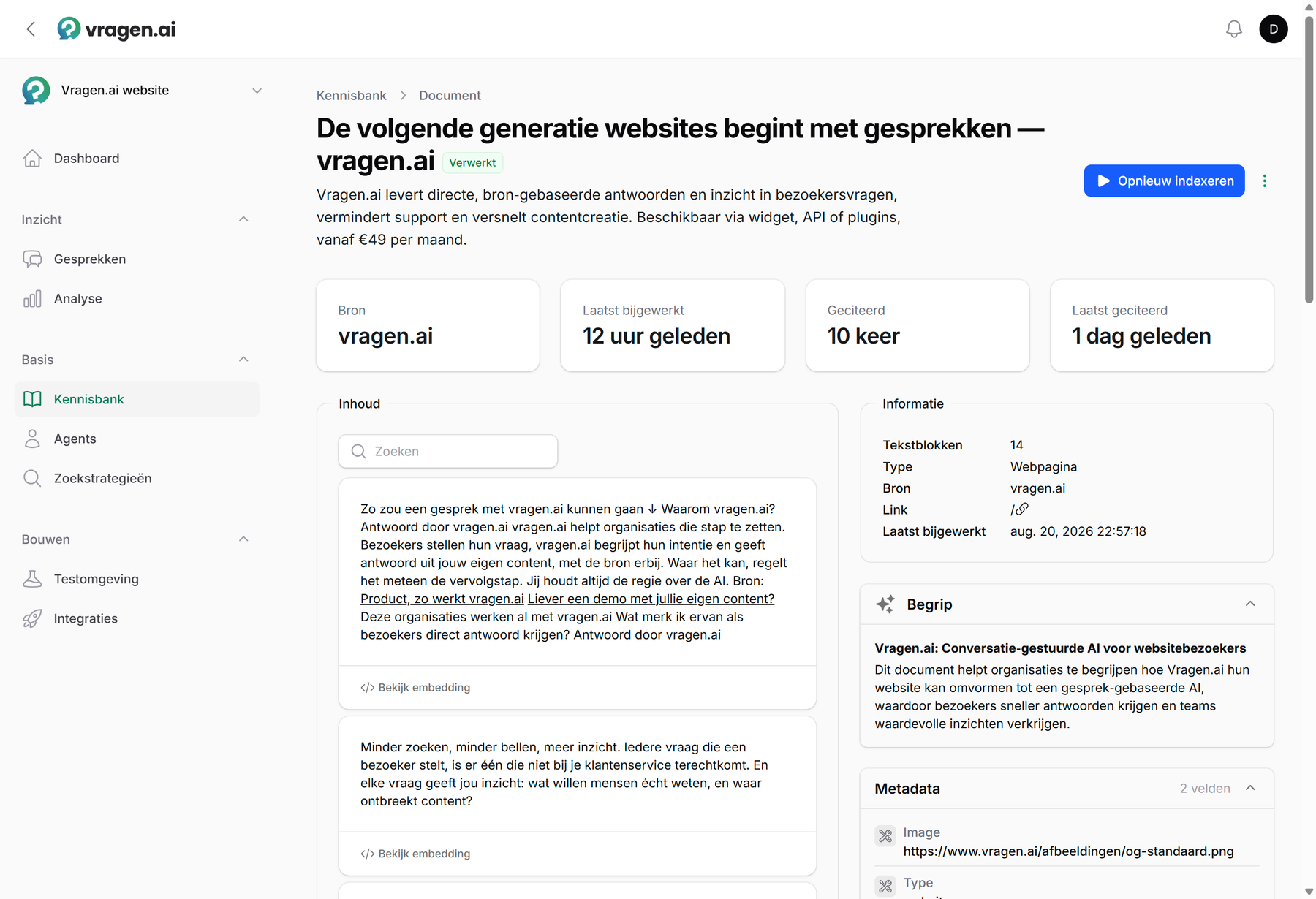 De detailpagina van een document in de kennisbank: bovenaan de bron, de laatste update en hoe vaak het document geciteerd is, daaronder de tekstblokken en rechts de informatie en metadata.